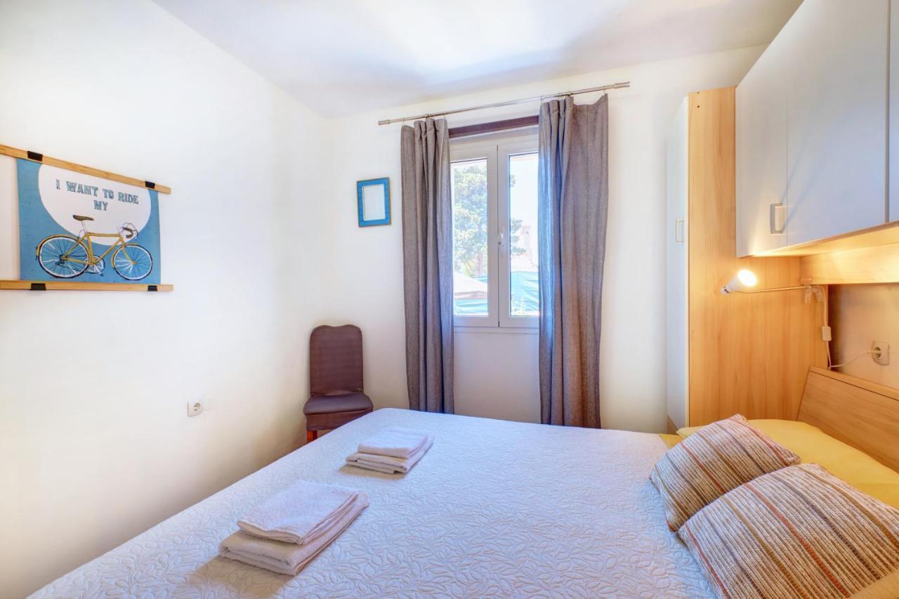 Sven Apartment Veli Losinj Exterior photo