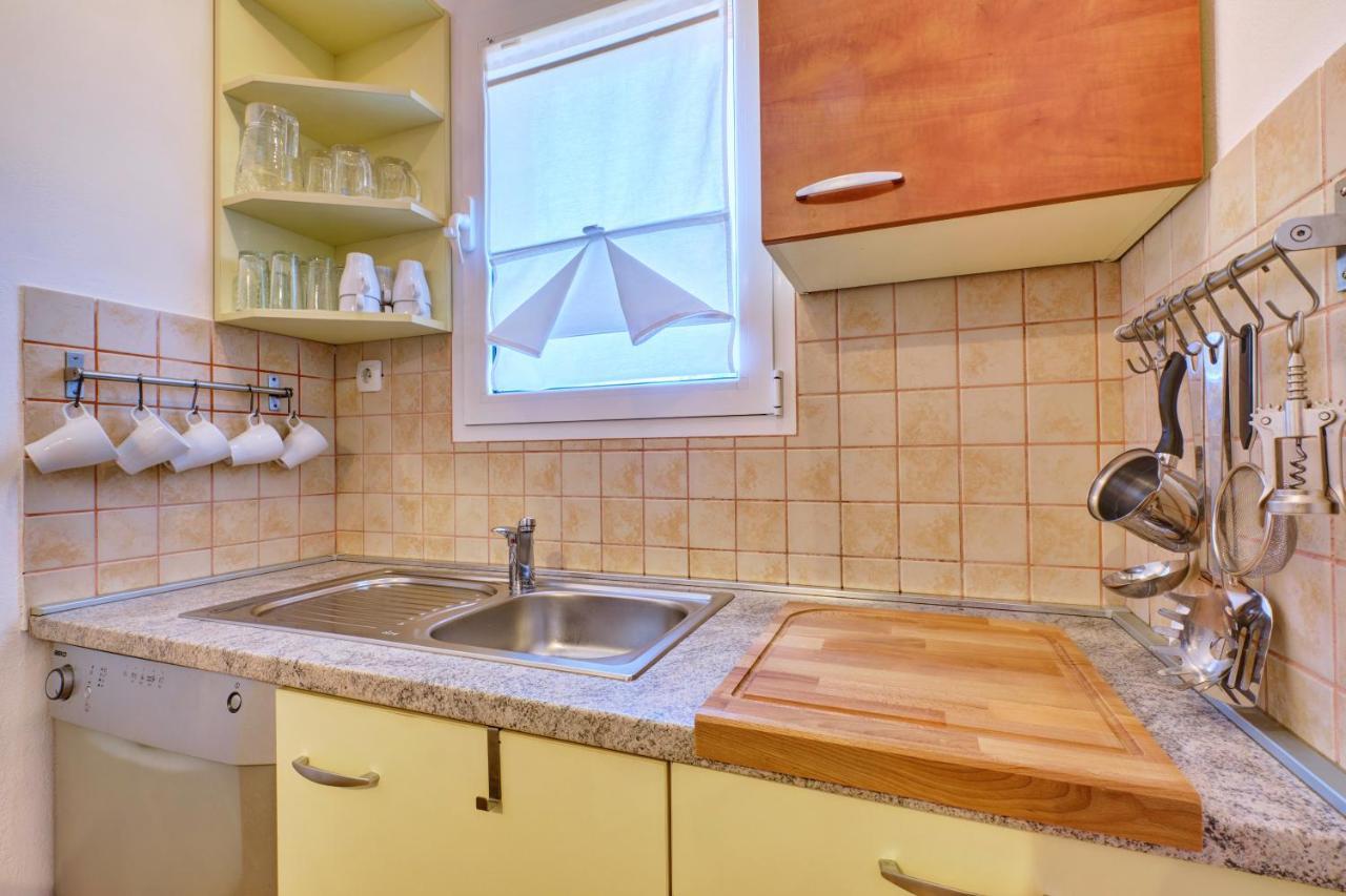 Sven Apartment Veli Losinj Exterior photo