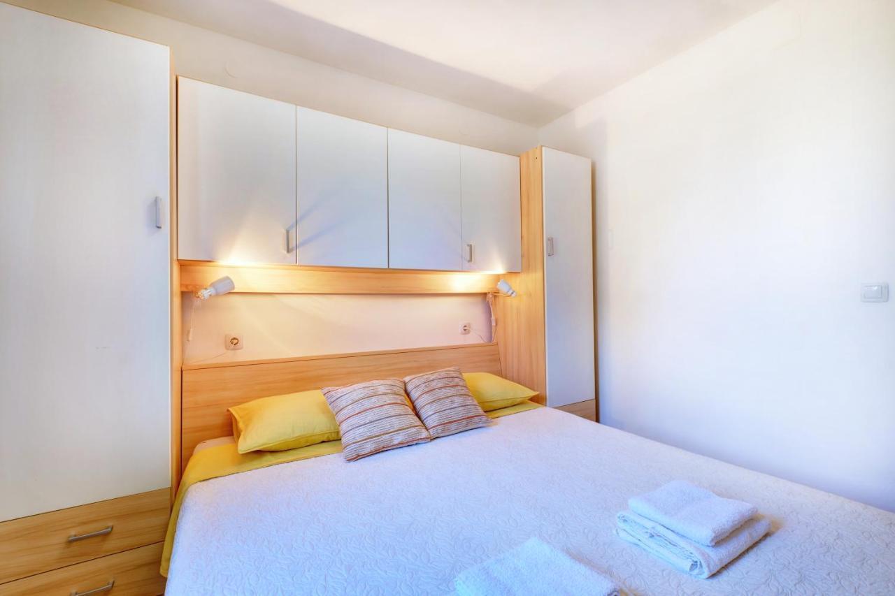 Sven Apartment Veli Losinj Exterior photo